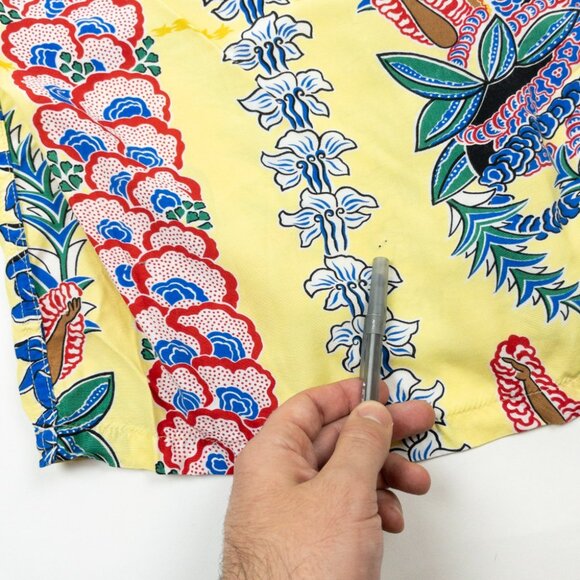 Kamehameha Hawaiian Shirt Lei Lady Mens XL Yellow Tropical Print Rayon USA Aloha - Picture 14 of 15